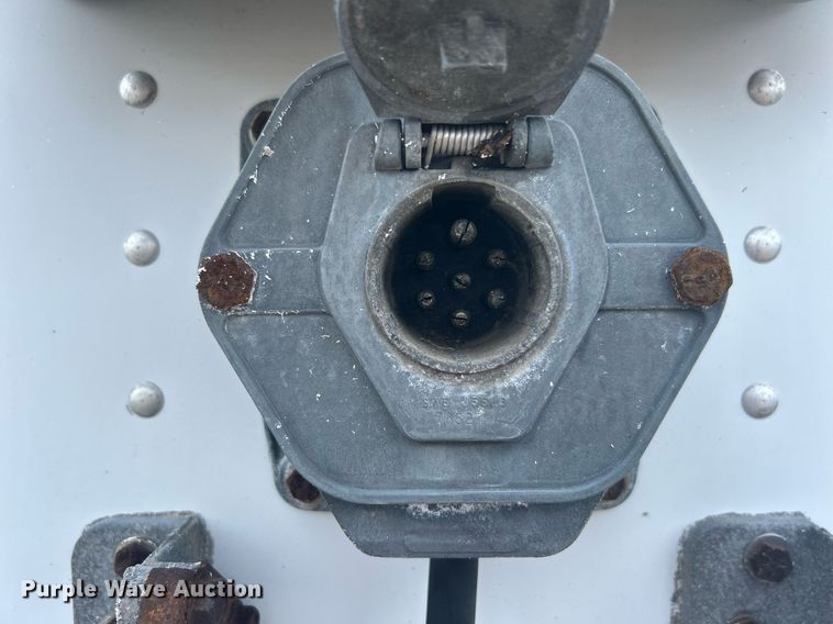 image for item OM9203 1989 Theurer ISAC480A10S226  dry van trailer