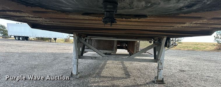 image for item OM9203 1989 Theurer ISAC480A10S226  dry van trailer