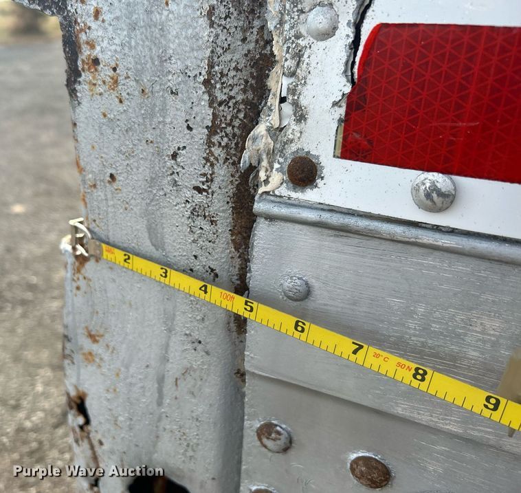 image for item OM9203 1989 Theurer ISAC480A10S226  dry van trailer