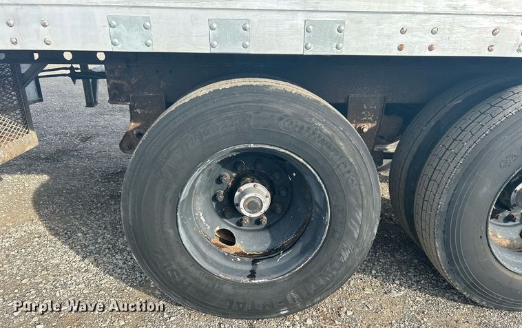 image for item OM9203 1989 Theurer ISAC480A10S226  dry van trailer