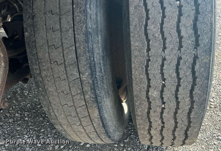 image for item OM9203 1989 Theurer ISAC480A10S226  dry van trailer