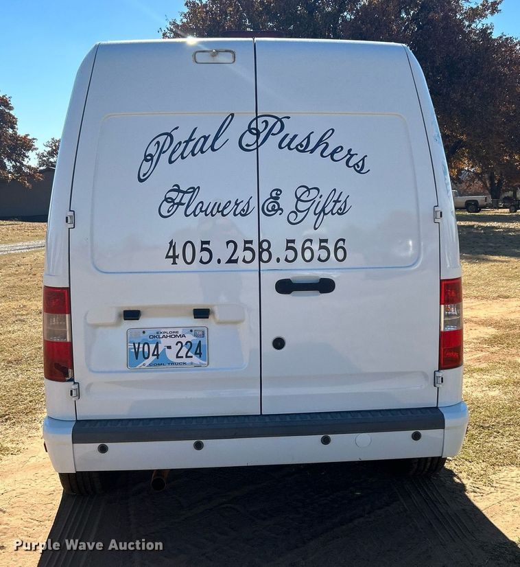 image for item DJ6482 2013 Ford Transit Connect  van