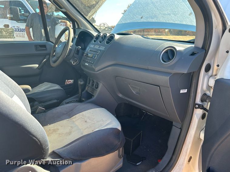 image for item DJ6482 2013 Ford Transit Connect  van