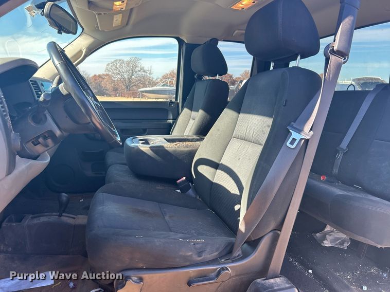 image for item DJ6483 2012 GMC Sierra 1500  Ext. Cab pickup truck