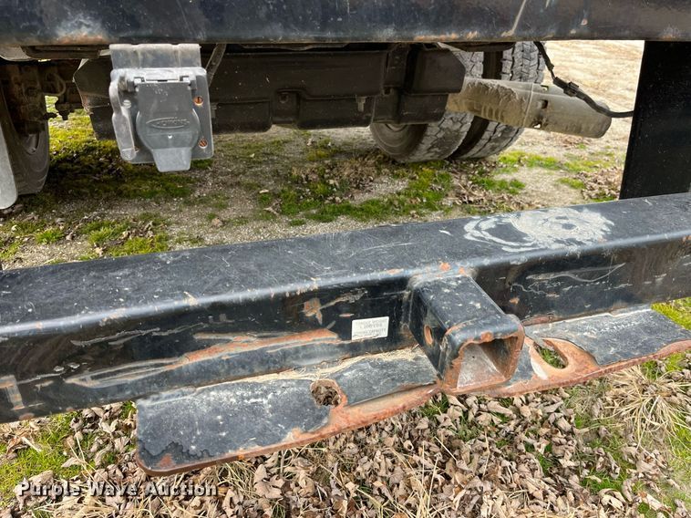 image for item DP2181 2008 Ford F550 Super Duty Crew Cab XL  Crew Cab flatbed pickup truck