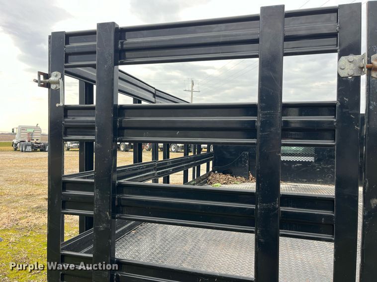 image for item DP2181 2008 Ford F550 Super Duty Crew Cab XL  Crew Cab flatbed pickup truck