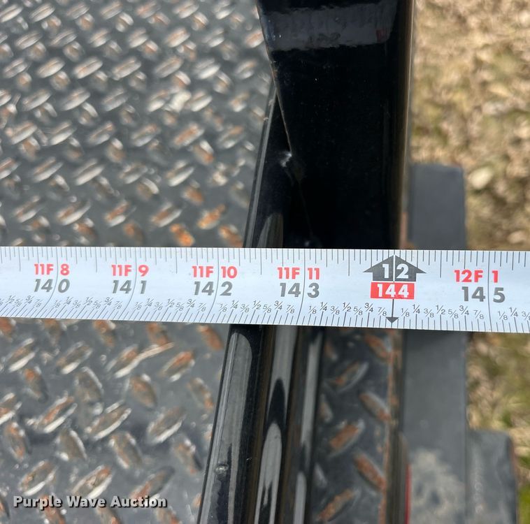 image for item DP2181 2008 Ford F550 Super Duty Crew Cab XL  Crew Cab flatbed pickup truck