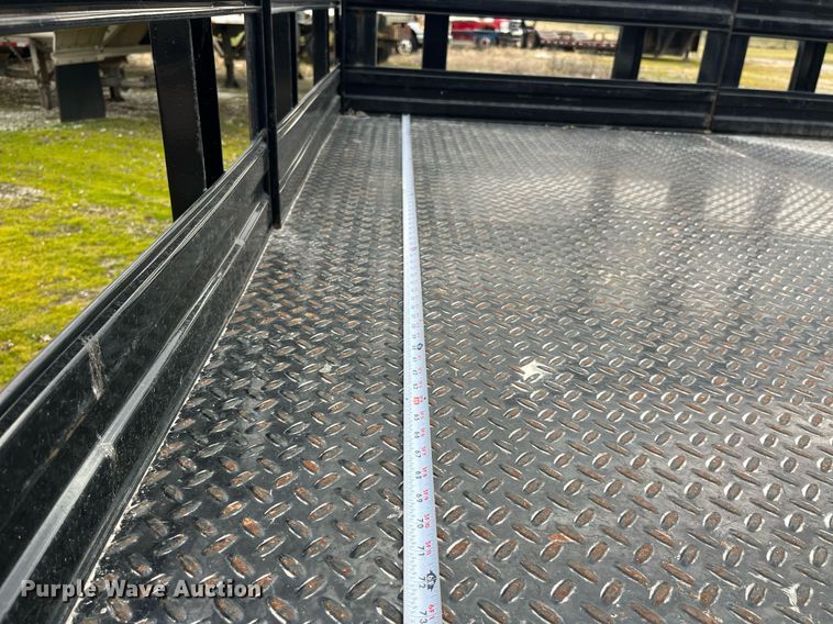 image for item DP2181 2008 Ford F550 Super Duty Crew Cab XL  Crew Cab flatbed pickup truck