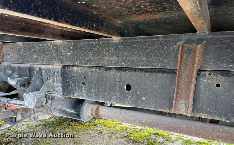 image for item DP2181 2008 Ford F550 Super Duty Crew Cab XL  Crew Cab flatbed pickup truck