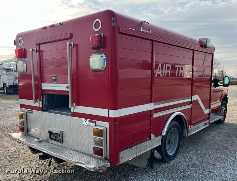 image for item DP2183 2003 Ford F550 Super Duty XL  rescue vehicle