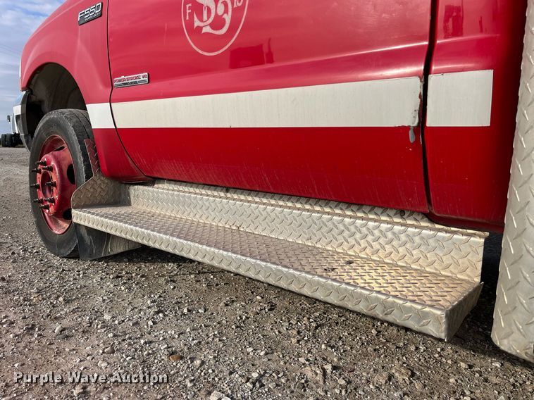 image for item DP2183 2003 Ford F550 Super Duty XL  rescue vehicle