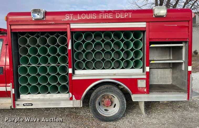 image for item DP2183 2003 Ford F550 Super Duty XL  rescue vehicle