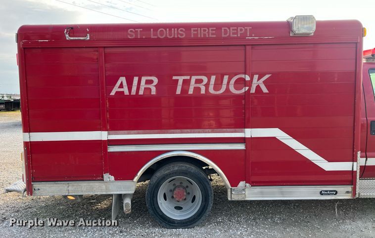 image for item DP2183 2003 Ford F550 Super Duty XL  rescue vehicle