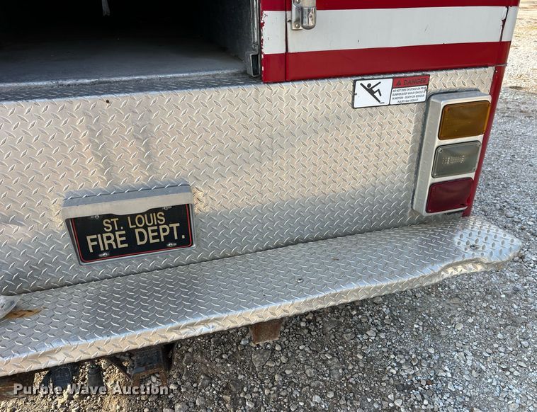 image for item DP2183 2003 Ford F550 Super Duty XL  rescue vehicle