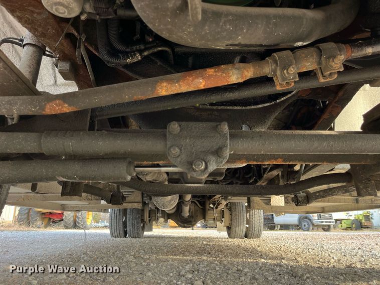 image for item DP2183 2003 Ford F550 Super Duty XL  rescue vehicle