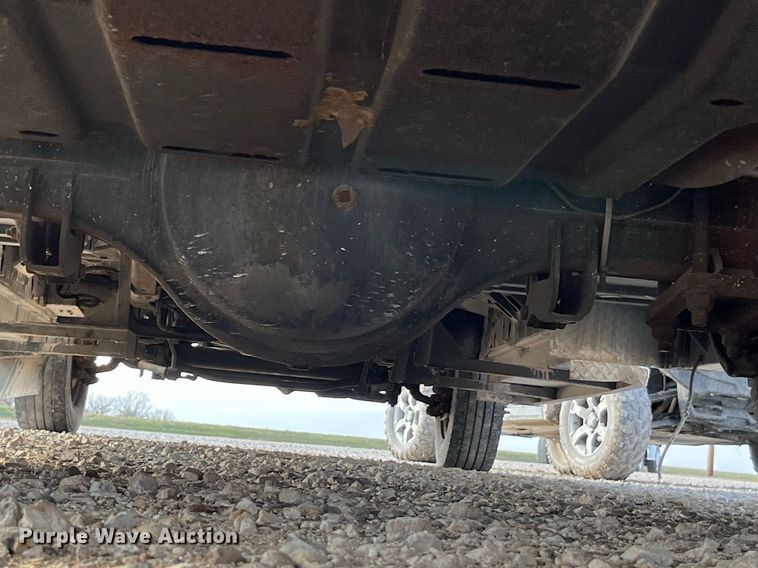 image for item DP2183 2003 Ford F550 Super Duty XL  rescue vehicle