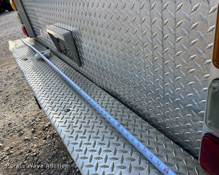 image for item DP2183 2003 Ford F550 Super Duty XL  rescue vehicle