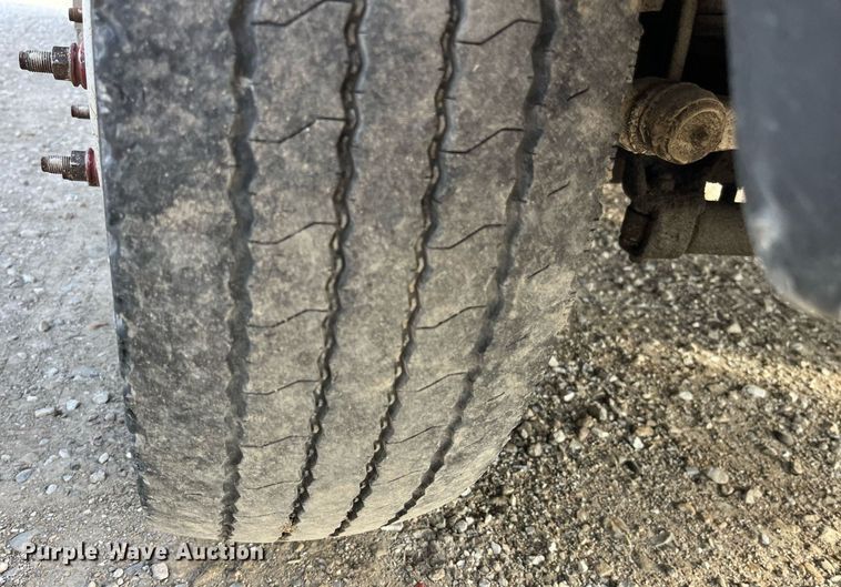 image for item DP2183 2003 Ford F550 Super Duty XL  rescue vehicle