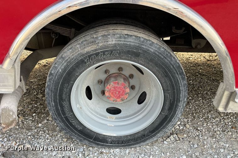 image for item DP2183 2003 Ford F550 Super Duty XL  rescue vehicle