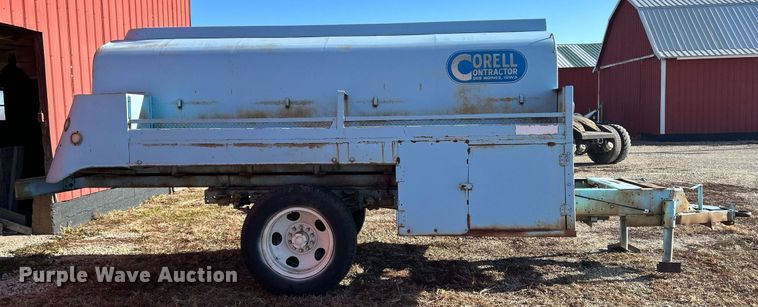image for item DQ1073 Fuel trailer