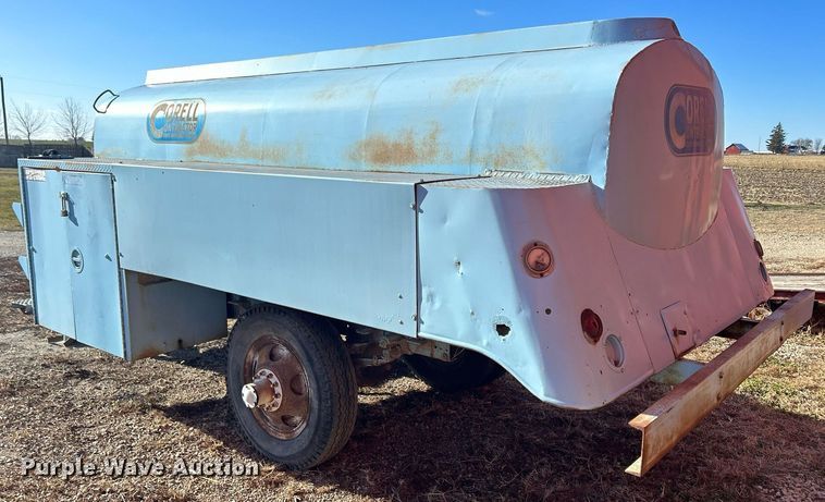 image for item DQ1073 Fuel trailer