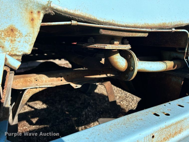 image for item DQ1073 Fuel trailer