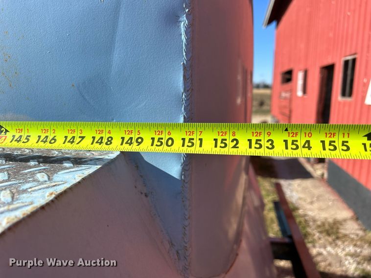 image for item DQ1073 Fuel trailer