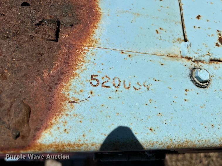 image for item DQ1073 Fuel trailer