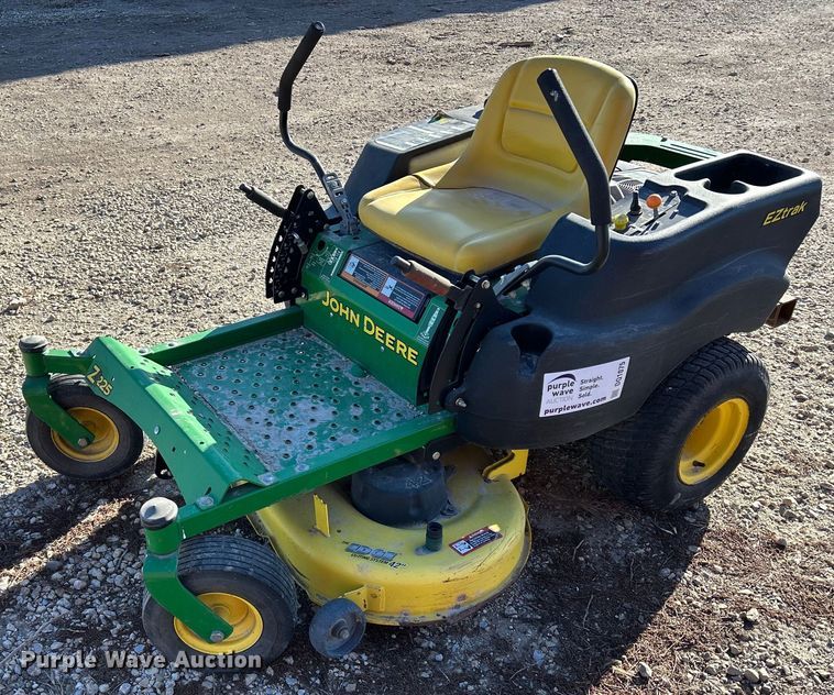 image for item DQ1075 John Deere Z225  ZTR lawn mower