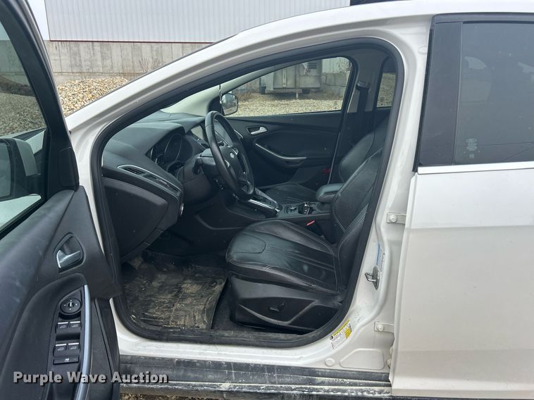 image for item DQ1078 2013 Ford Focus