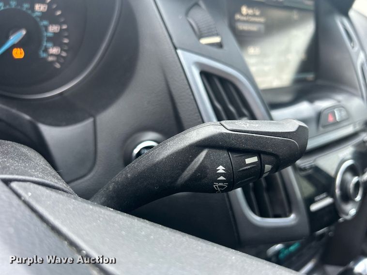 image for item DQ1078 2013 Ford Focus