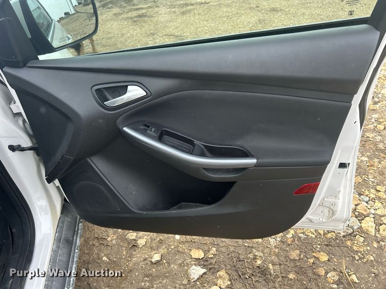 image for item DQ1078 2013 Ford Focus