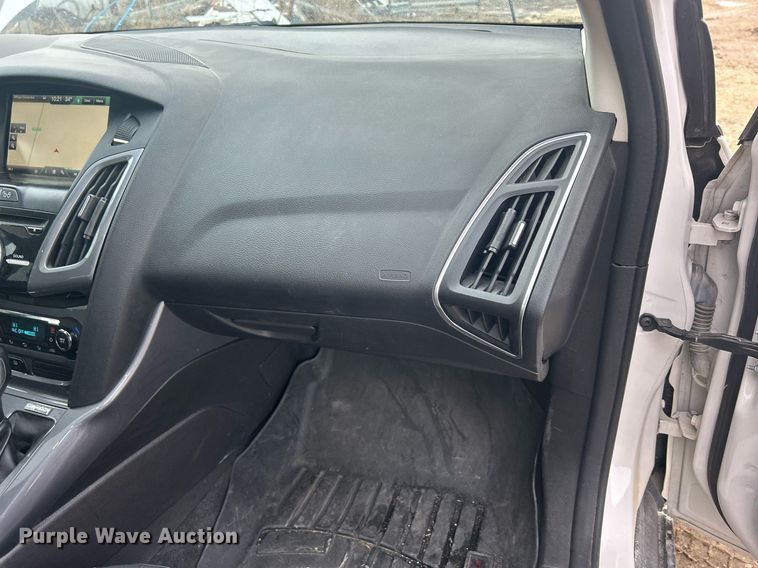 image for item DQ1078 2013 Ford Focus