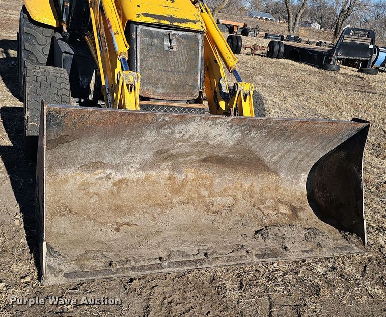 image for item DQ8529 2007 JCB 3CLL  landscape tractor