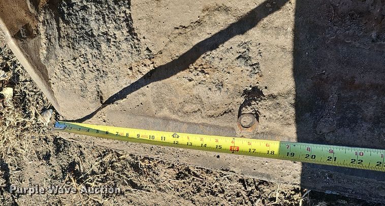 image for item DQ8529 2007 JCB 3CLL  landscape tractor