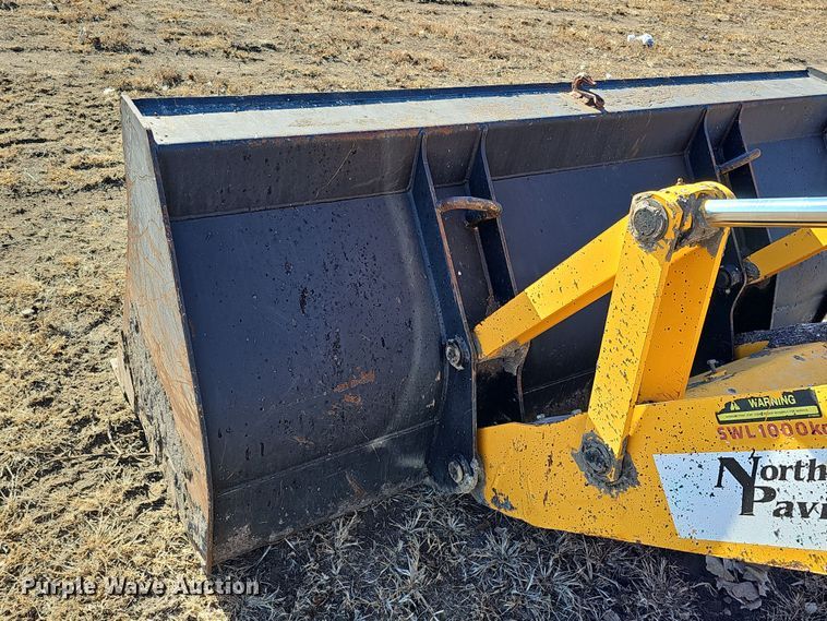 image for item DQ8529 2007 JCB 3CLL  landscape tractor