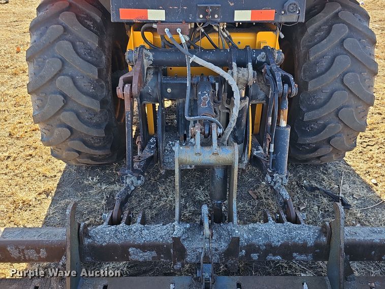 image for item DQ8529 2007 JCB 3CLL  landscape tractor