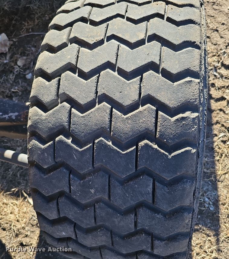 image for item DQ8529 2007 JCB 3CLL  landscape tractor