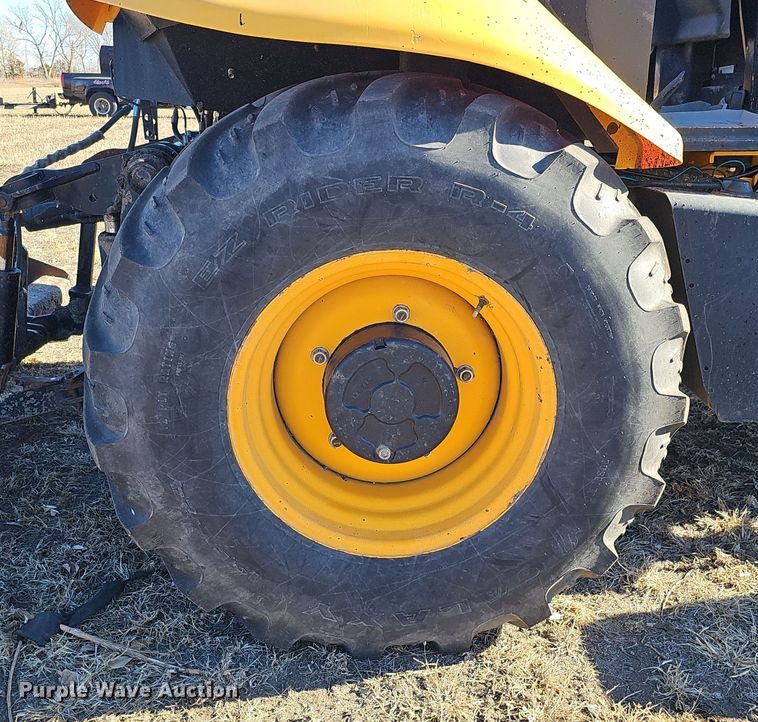 image for item DQ8529 2007 JCB 3CLL  landscape tractor