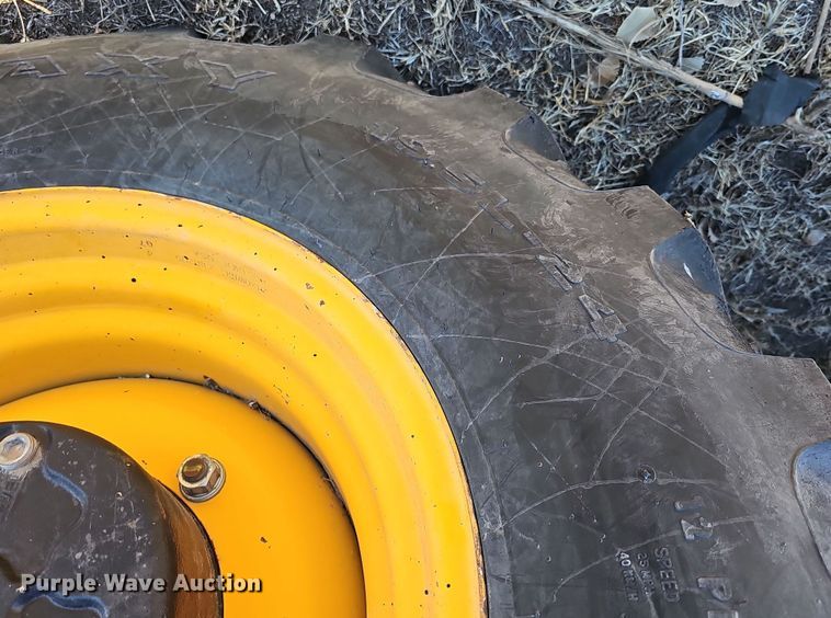 image for item DQ8529 2007 JCB 3CLL  landscape tractor