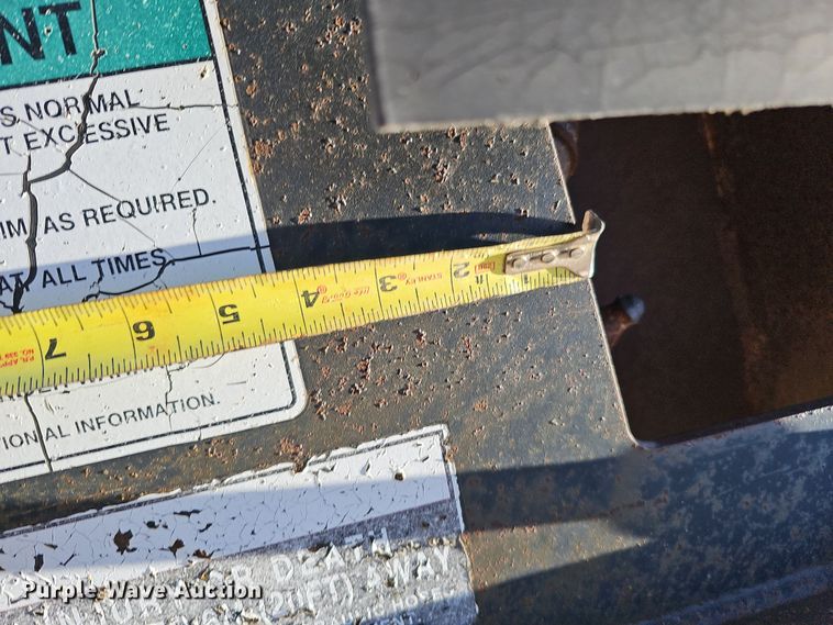 image for item DQ8535 Trak International RW18  skid steer rock saw