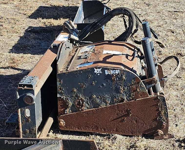 image for item DQ8537 Bobcat Fastcut  skid steer cold planer