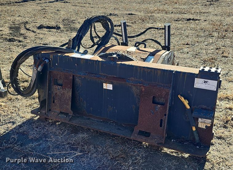 image for item DQ8537 Bobcat Fastcut  skid steer cold planer