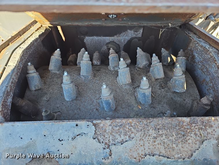 image for item DQ8537 Bobcat Fastcut  skid steer cold planer