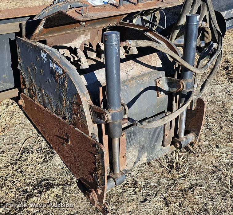 image for item DQ8537 Bobcat Fastcut  skid steer cold planer