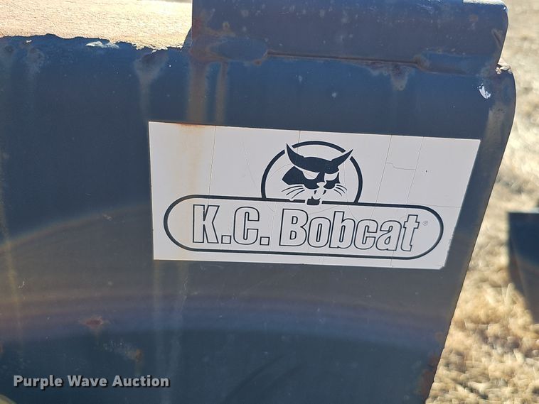 image for item DQ8537 Bobcat Fastcut  skid steer cold planer