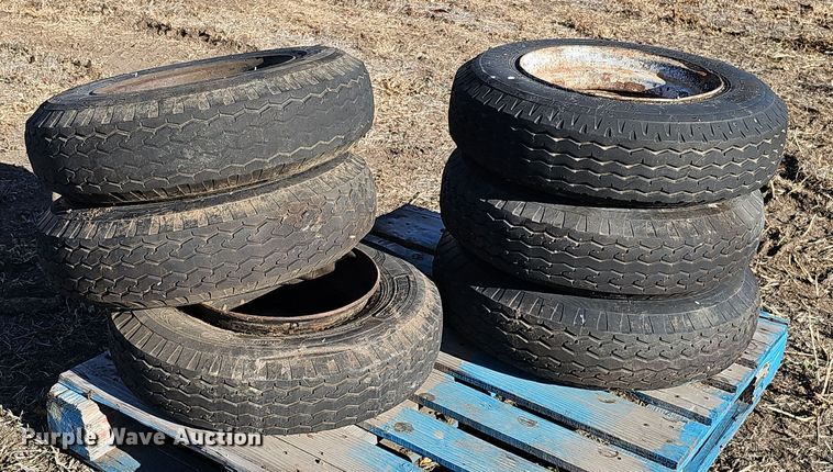 image for item DQ8539 Trailer parts