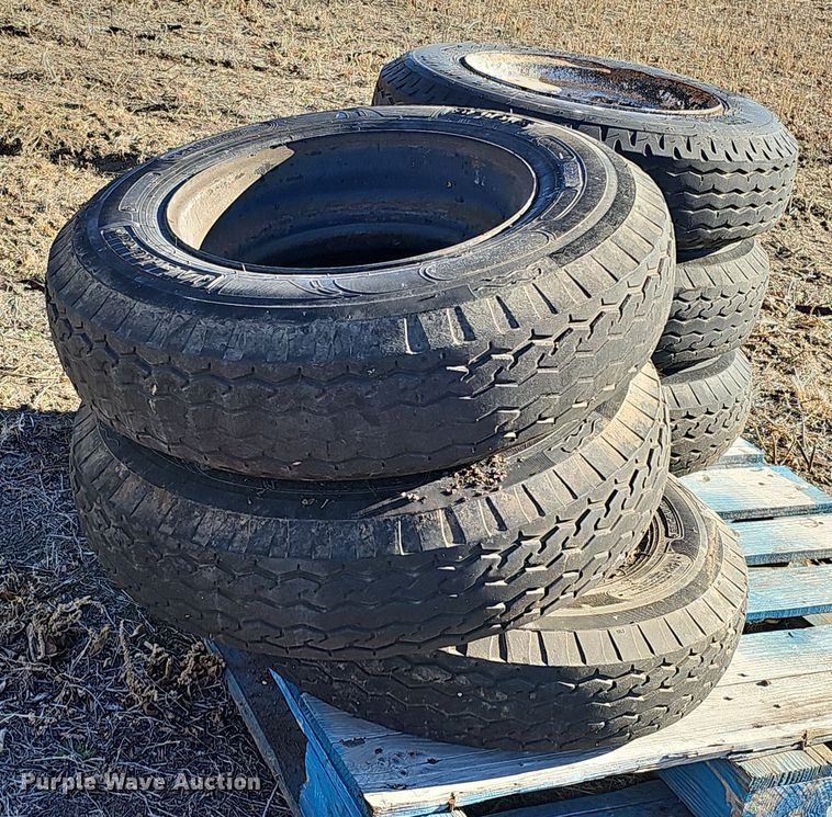 image for item DQ8539 Trailer parts