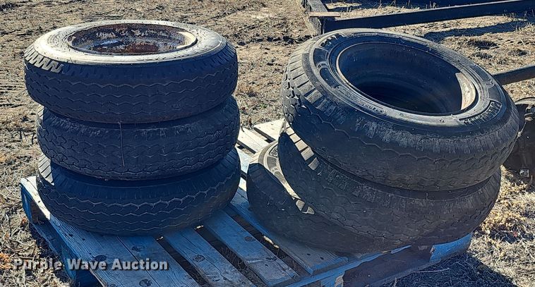 image for item DQ8539 Trailer parts