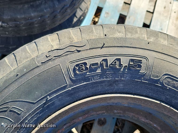 image for item DQ8539 Trailer parts